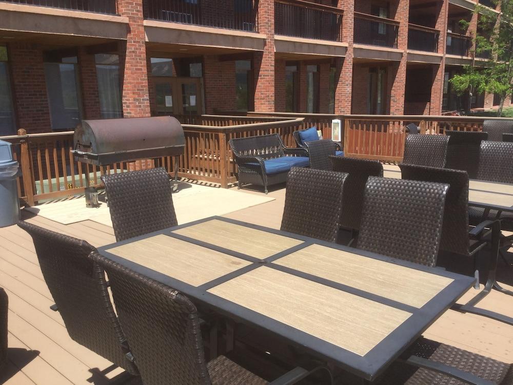 Baymont By Wyndham Hotel 3*