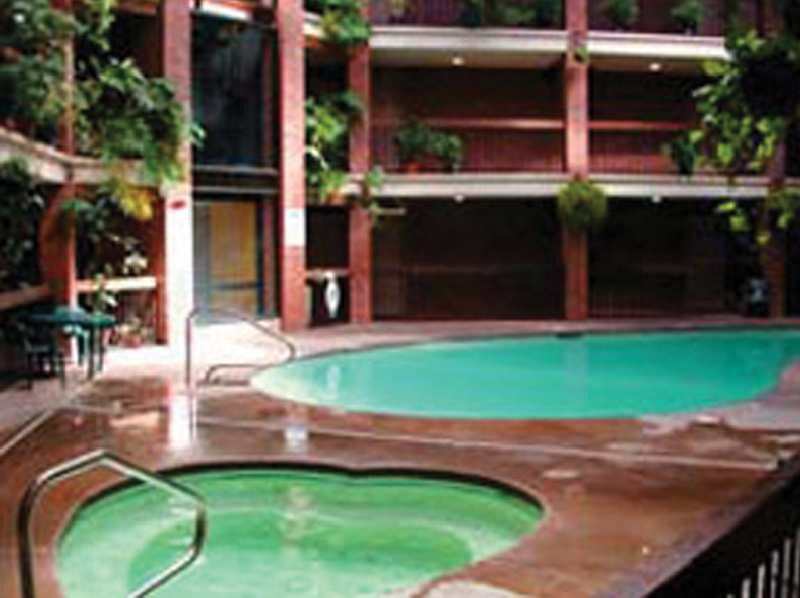 Baymont By Wyndham